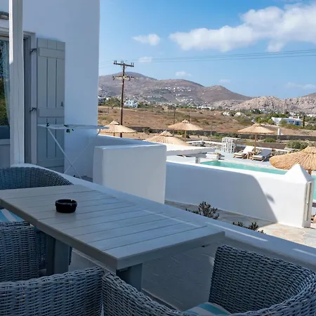 מלון דירות Anemoi 4*