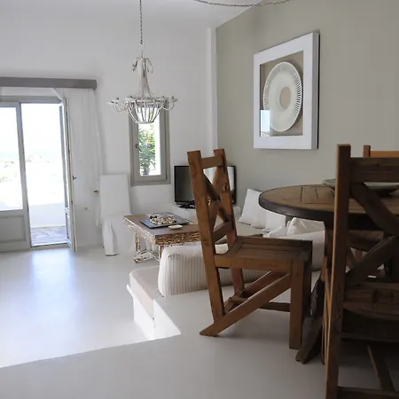 Anemoi מלון דירות