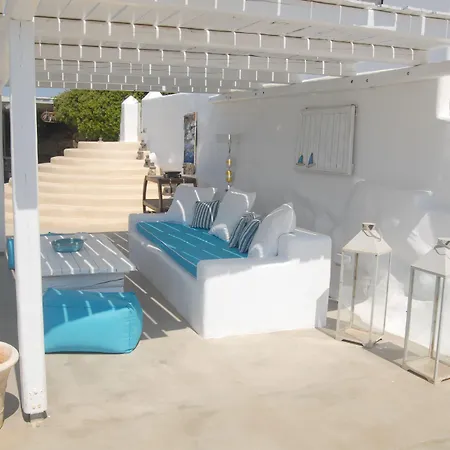 Anemoi מלון דירות 4*