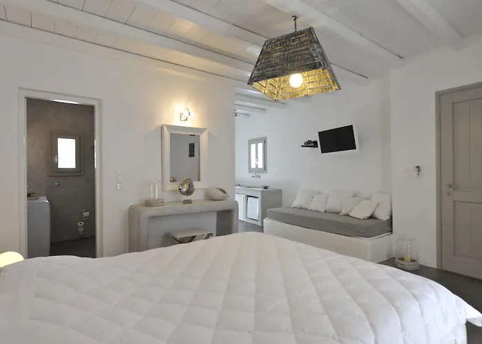 Aparthotel Anemoi 4*