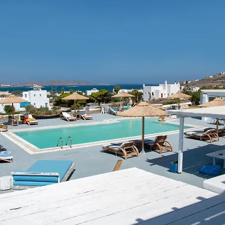 阿尼莫伊度假酒店 4* 纳乌萨