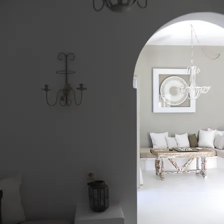 Anemoi 4* Νάουσα
