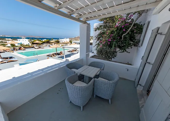 Anemoi Aparthotel 4*