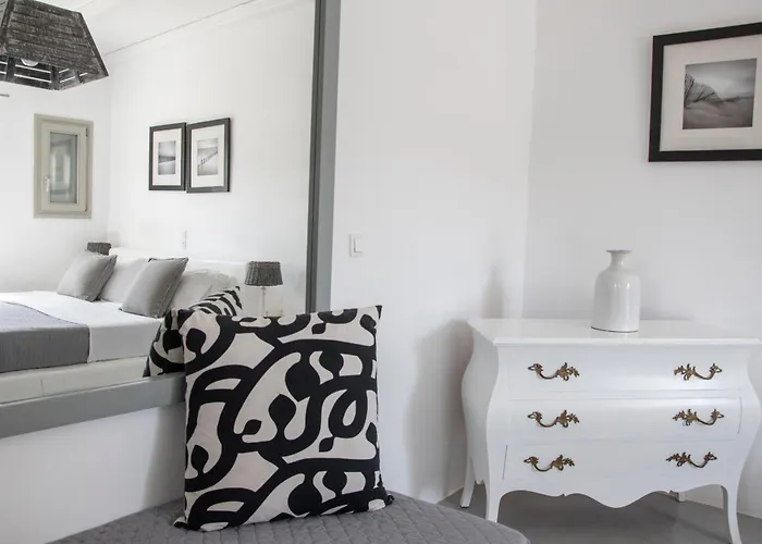 Anemoi Aparthotel Naoussa