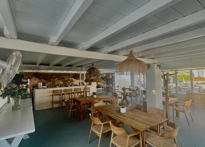 Ξενοδοχείο με διαμερίσματα Anemoi